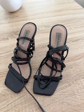 Steve Madden Patent Black Strappy Square-Toe Heeled Sandals